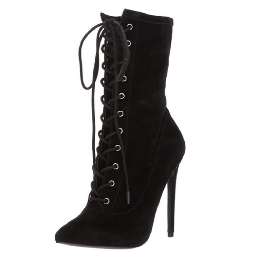 Steve Madden Black Lace-Up Ankle Boots